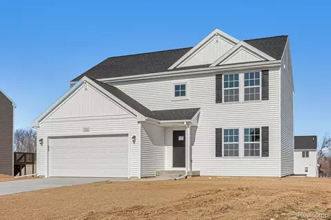 241 Wildflower Dr, Hillsdale, MI 49242