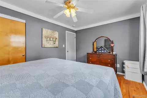Bedroom - 3177 Treadwell St, Wayne, MI 48184 photo 5 of 5