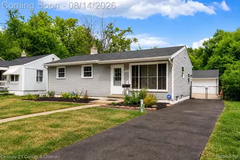 17424 Salem St, Detroit, MI 48219