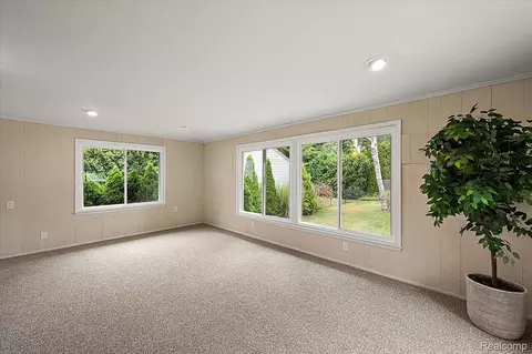 Other - 277 Beaupre Ave, Grosse Pointe Farms, MI 48236 photo 5 of 17