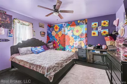 Bedroom - 36553 Romulus Ave, Romulus, MI 48174 photo 1 of 4