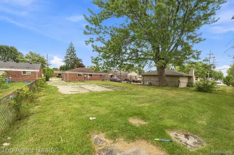View/Area - 21715 Dexter Ct, Warren, MI 48089 photo 1 of 1