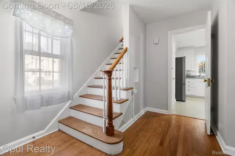 Entry Way - 34805 Chestnut St, Wayne, MI 48184 photo 1 of 1