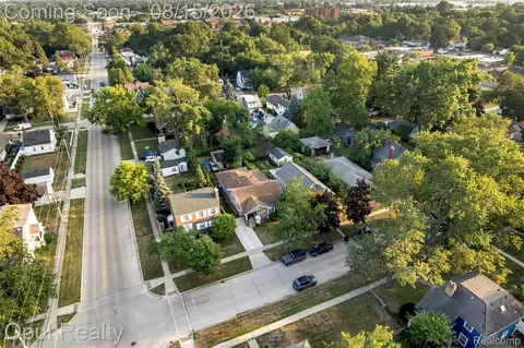 View/Area - 34805 Chestnut St, Wayne, MI 48184 photo 3 of 7