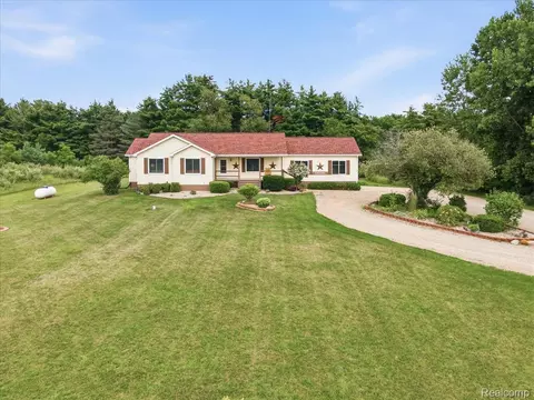5422 Brown City Rd, Burnside, MI 48416