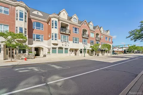 801 W Ann Arbor Trl #306, Plymouth, MI 48170