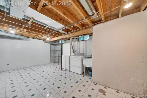 Other - 2824 Roundtree Dr, Troy, MI 48083 photo 11 of 22