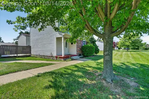 Other - 2824 Roundtree Dr, Troy, MI 48083 photo 3 of 22