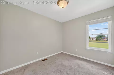 Bedroom - 2824 Roundtree Dr, Troy, MI 48083 photo 3 of 7