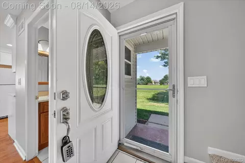 Entry Way - 2824 Roundtree Dr, Troy, MI 48083 photo 1 of 1