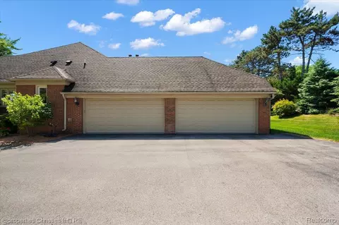 Other - 3021 E Ridge Ct, Bloomfield Hills, MI 48302 photo 22 of 26