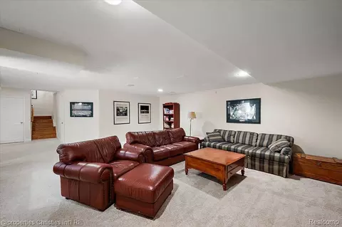 Other - 3021 E Ridge Ct, Bloomfield Hills, MI 48302 photo 14 of 26