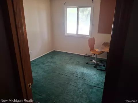 Bedroom - 2433 Willow St, Deckerville, MI 48427 photo 1 of 9