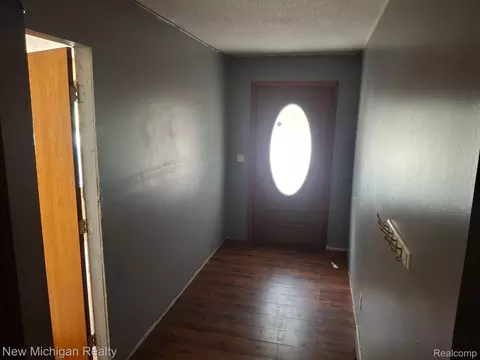 Entry Way - 2433 Willow St, Deckerville, MI 48427 photo 2 of 2