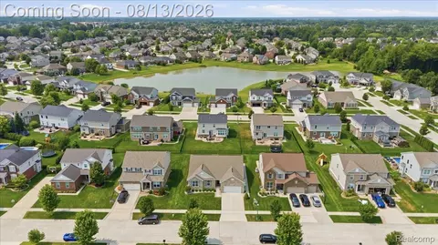 View/Area - 48327 Long Leaf Dr, Macomb, MI 48044 photo 4 of 6