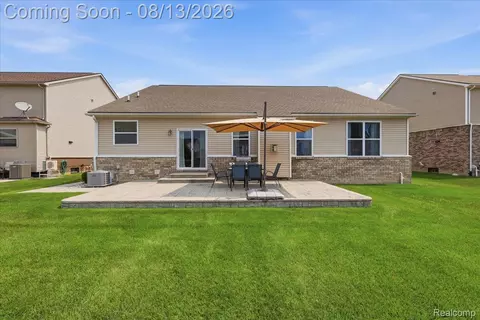 Other - 48327 Long Leaf Dr, Macomb, MI 48044 photo 16 of 20