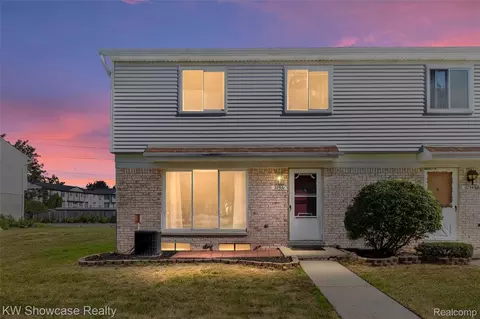 37531 N Colonial Dr, Westland, MI 48185