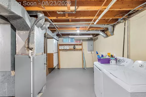 Other - 605 Autumn Dr, Flushing, MI 48433 photo 8 of 10