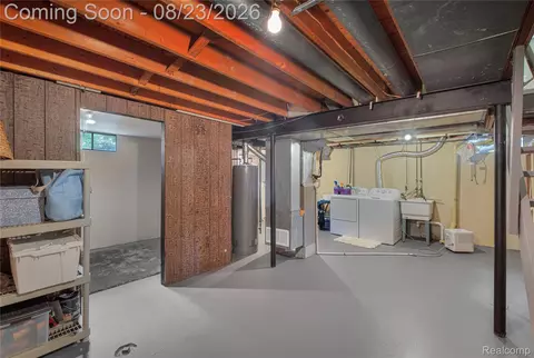 Other - 605 Autumn Dr, Flushing, MI 48433 photo 7 of 10