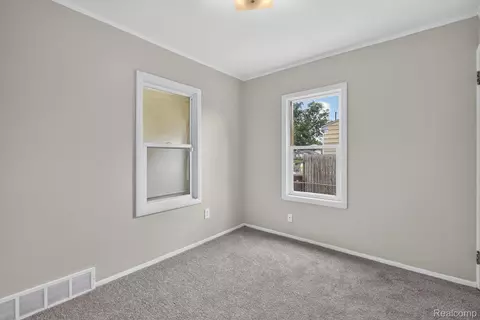 Bedroom - 35259 Currier St, Wayne, MI 48184 photo 1 of 7