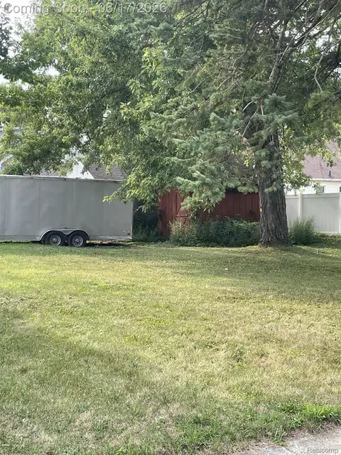 Other - 1021 Hapeman St, Lansing, MI 48915 photo 8 of 9