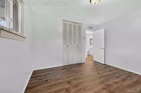 Bedroom - 5036 Harrison St, Wayne, MI 48184 photo 4 of 4