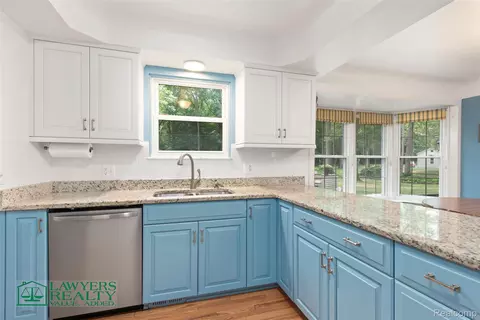 Kitchen - 9180 Stone Rd, Clay, MI 48001 photo 2 of 4
