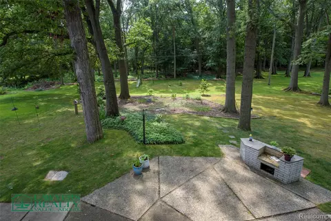 Exterior - 9180 Stone Rd, Clay, MI 48001 photo 15 of 17