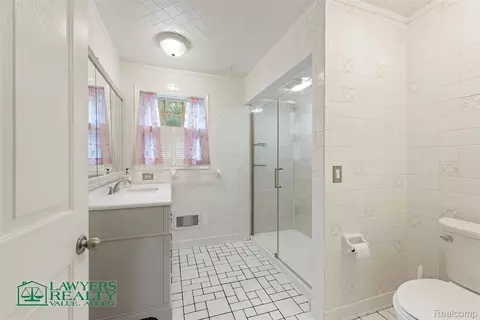 Bath - 9180 Stone Rd, Clay, MI 48001 photo 2 of 5