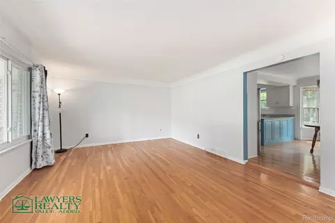 Living - 9180 Stone Rd, Clay, MI 48001 photo 2 of 5