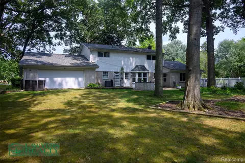 Exterior - 9180 Stone Rd, Clay, MI 48001 photo 9 of 17