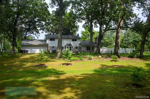 Exterior - 9180 Stone Rd, Clay, MI 48001 photo 10 of 17