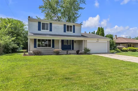 28595 San Carlos St, Southfield, MI 48076