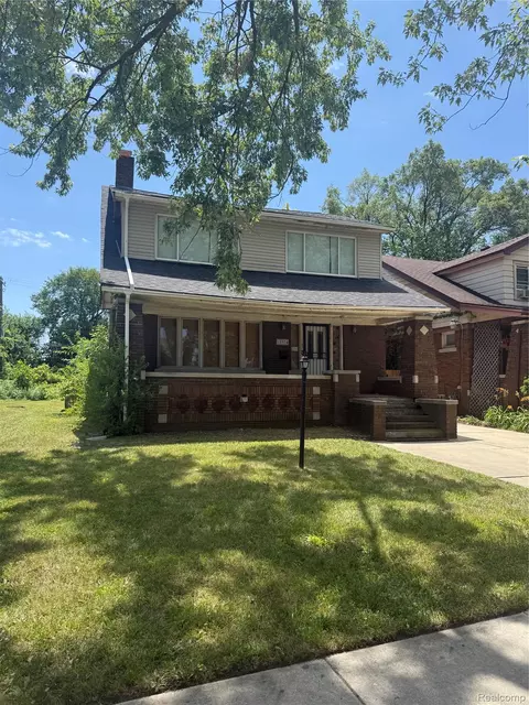 10974 Wilshire Dr, Detroit, MI 48213