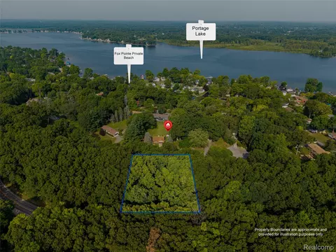 lot5 Lombardy Ct, Hamburg, MI 48169