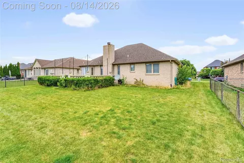Other - 48353 Jefferson Dr, Macomb, MI 48044 photo 13 of 15
