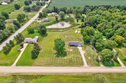 View/Area - 7500 E Frances Rd, Mount Morris, MI 48458 photo 4 of 12