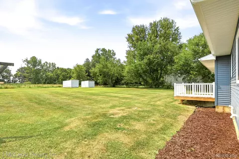 Exterior - 7500 E Frances Rd, Mount Morris, MI 48458 photo 8 of 9