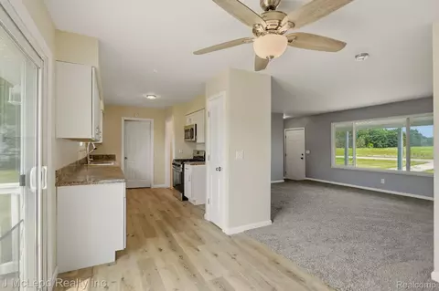 Entry Way - 7500 E Frances Rd, Mount Morris, MI 48458 photo 2 of 4