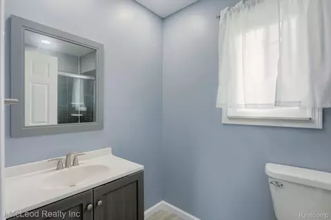 Bath - 7500 E Frances Rd, Mount Morris, MI 48458 photo 2 of 3