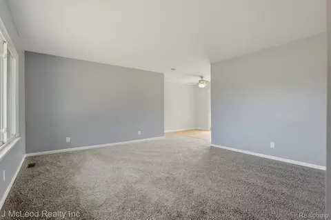 Living - 7500 E Frances Rd, Mount Morris, MI 48458 photo 2 of 3