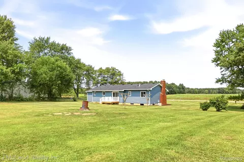 Exterior - 7500 E Frances Rd, Mount Morris, MI 48458 photo 9 of 9