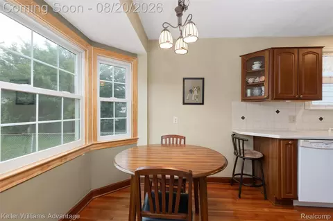 Dining - 5148 Ternes St, Dearborn, MI 48126 photo 1 of 2