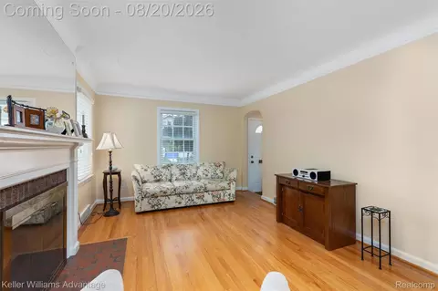 Living - 5148 Ternes St, Dearborn, MI 48126 photo 3 of 3