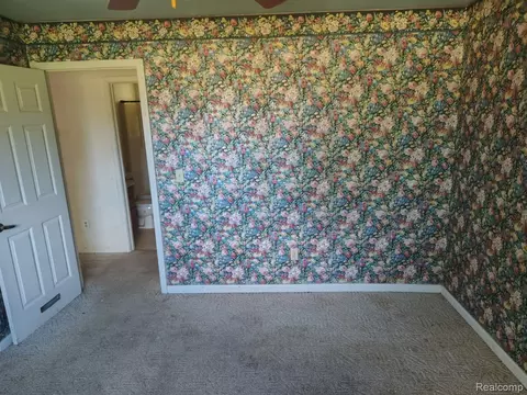 Bedroom - 9436 E Bennington Rd, Durand, MI 48429 photo 3 of 3