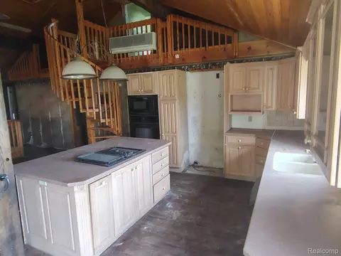Kitchen - 9436 E Bennington Rd, Durand, MI 48429 photo 1 of 1