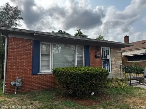 19717 Prairie St, Detroit, MI 48221