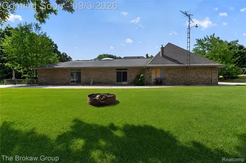 Exterior - 9505 E Atherton Rd, Davison, MI 48423 photo 8 of 15