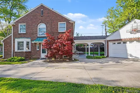 Other - 923 Maxine St, Flint, MI 48503 photo 7 of 7