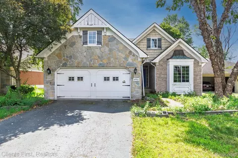 37911 Plymouth Rd, Livonia, MI 48150